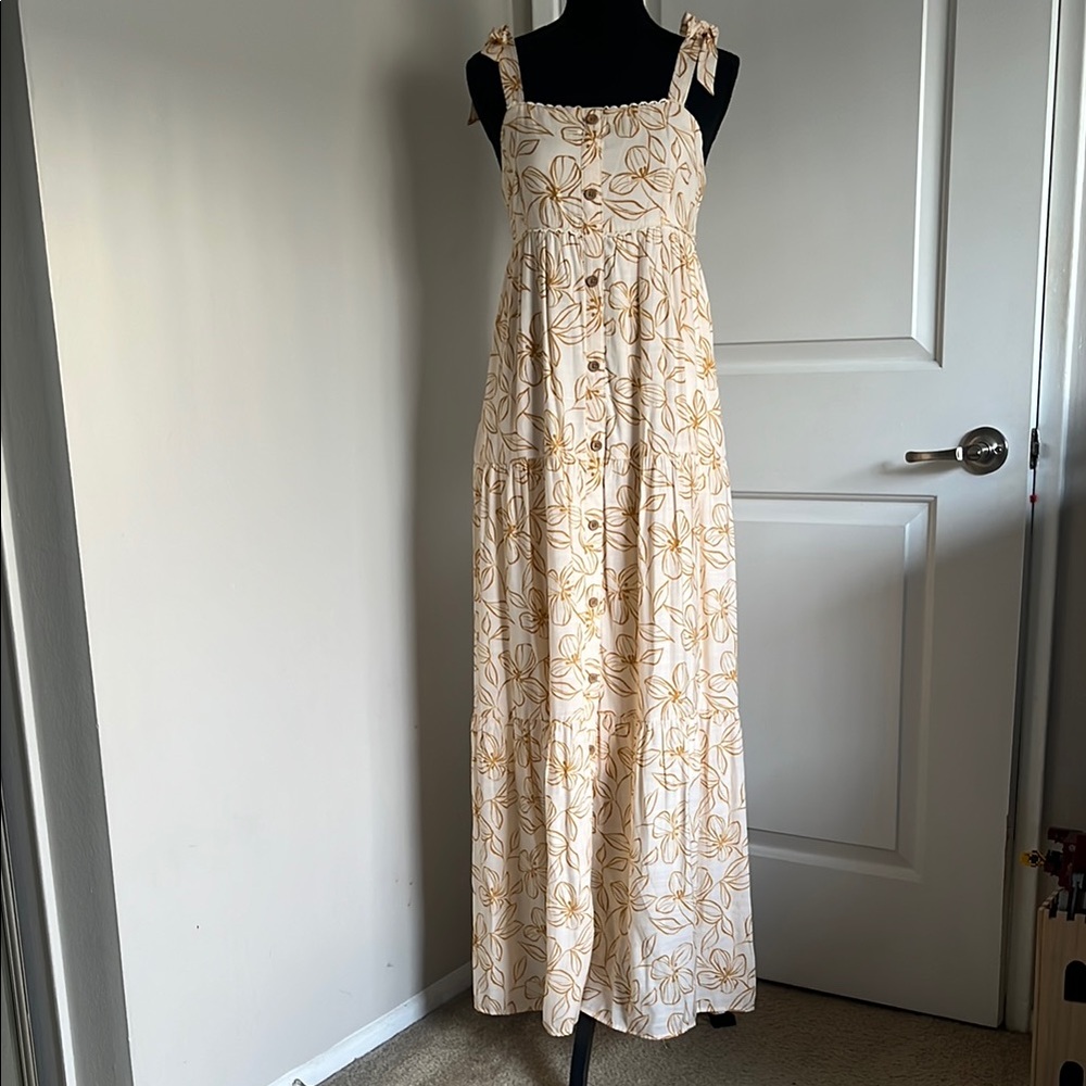 LC Lauren Conrad Floral Cream Maxi Dress